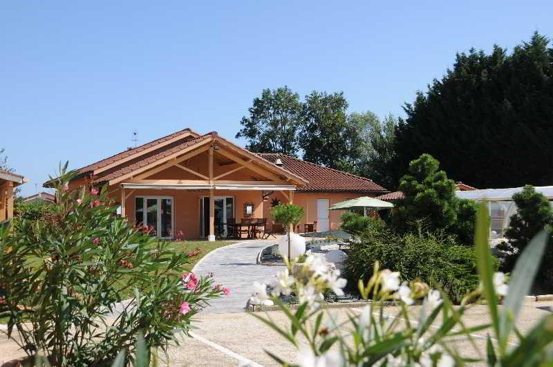 The Originals Boutique, Hotel Le Pillebois, Bourg-En-Bresse Nord Malafretaz Bagian luar foto