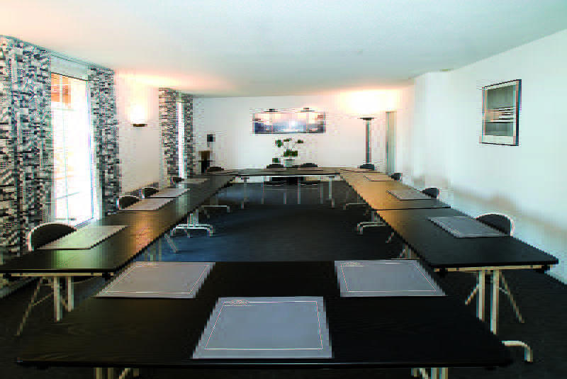 The Originals Boutique, Hotel Le Pillebois, Bourg-En-Bresse Nord Malafretaz Bagian luar foto