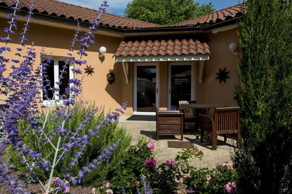 The Originals Boutique, Hotel Le Pillebois, Bourg-En-Bresse Nord Malafretaz Bagian luar foto