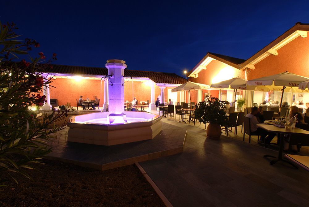 The Originals Boutique, Hotel Le Pillebois, Bourg-En-Bresse Nord Malafretaz Bagian luar foto