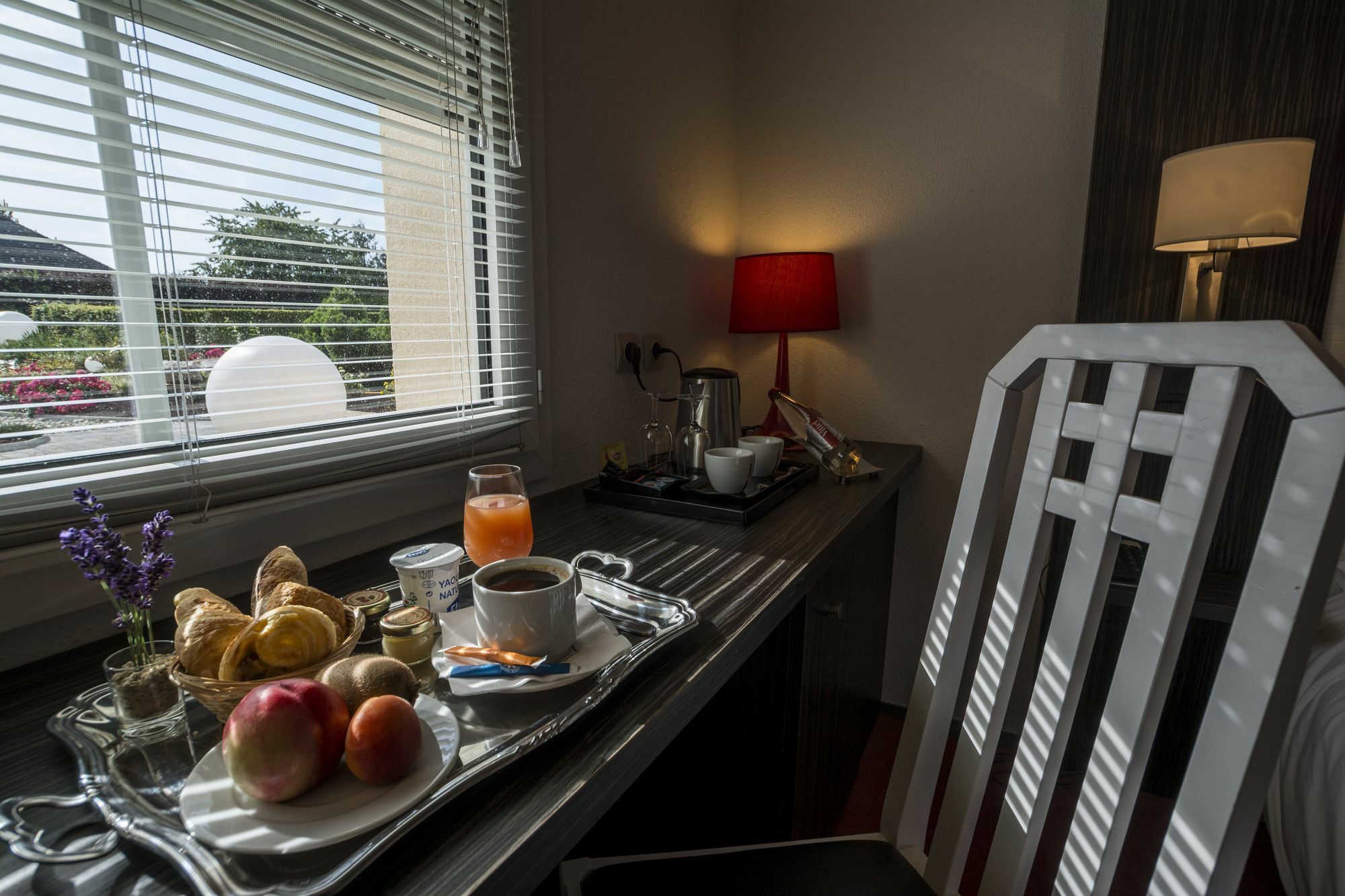 The Originals Boutique, Hotel Le Pillebois, Bourg-En-Bresse Nord Malafretaz Bagian luar foto